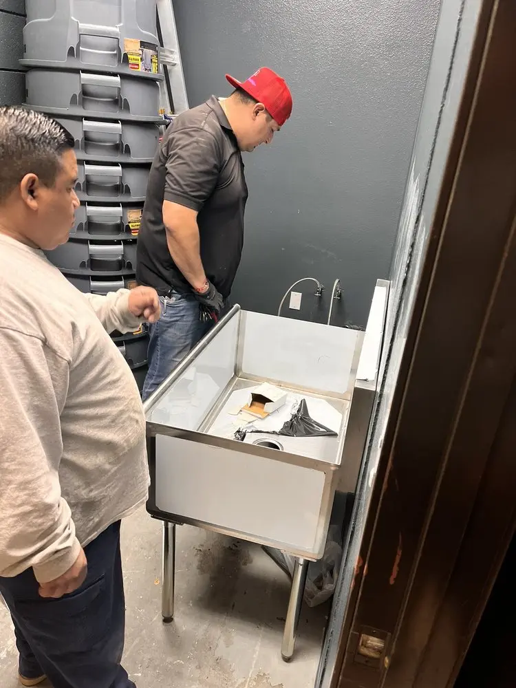 Commercial plumbing and sink installation in Del Monte Village North